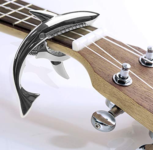 Capodastre Guitare Capo Guitare Acoustique avec 5 Pièces Médiators Capodastre Ukulele, Forme de Requin, Alliage de Zinc… - Les Beatles, Paul McCartney, John Lennon, RIngo Starr, George Harrison Capodastre Guitare Capo Guitare Acoustique avec 5 Pièces Médiators Capodastre Ukulele, Forme de Requin, Alliage de Zinc… – Image 3