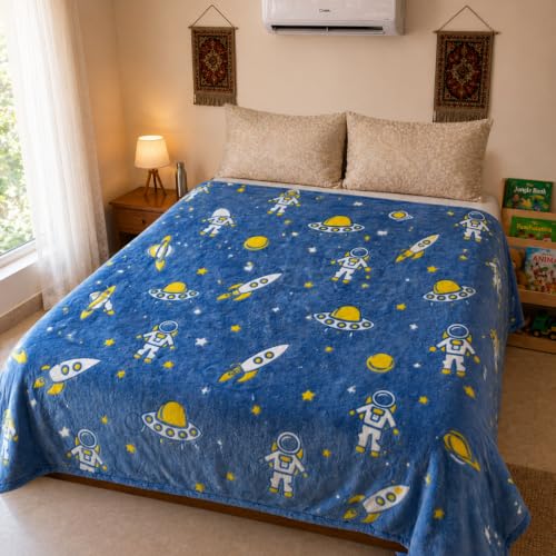 Image of Famyo Glow Blanket for Kids - Astronaut | Kids Blanket 0-15 Yrs | 200x152 cm Double Bed Blanket | Soft Flannel Blankets for Winter | Lab-Tested & Safe, (Grey) | 0-15 Yrs, 200x152 cm Queen Size Double Bed Blankets, Soft Flannel, Lab-Tested & Safe