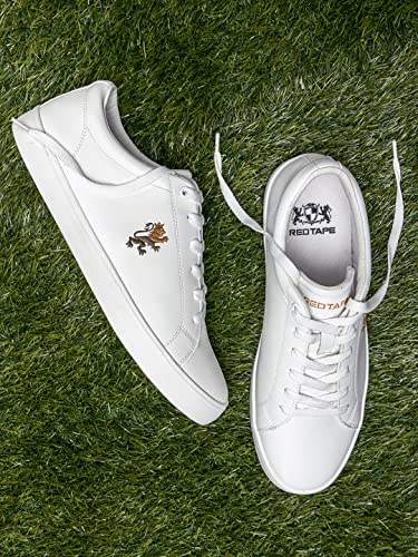 Image of Red Tape Men's Low-Top Casual Sneakers- Lace-Up Sneakers