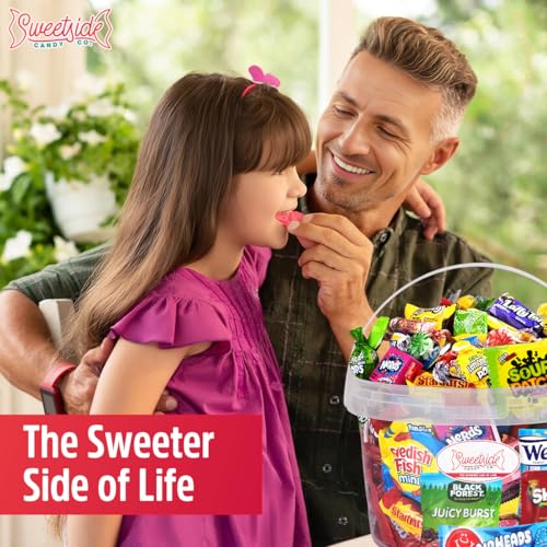 Bulk Candy Variety Pack - 2 Pound Care Package Assorted Basket, Snack Food Gift, Office Assortment Gift for Birthday Party, Kids, College Students & Adults (Pack of 1))