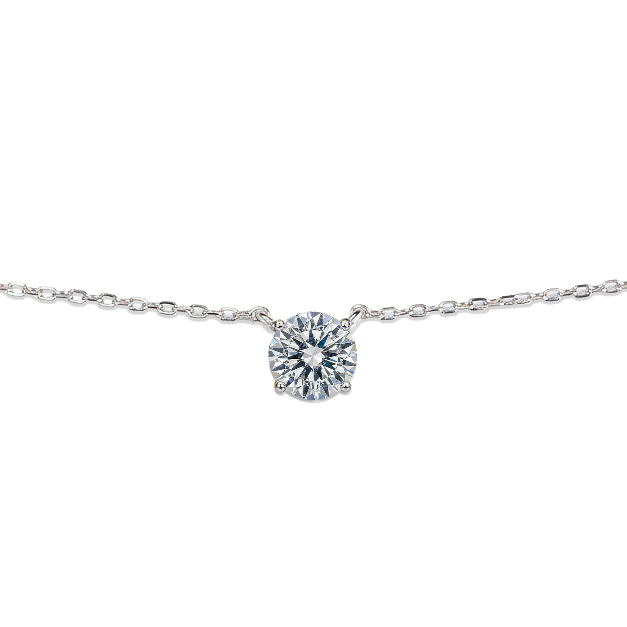 Joyería con brillante, minimalista y elegante con Moissanita certificada GRA. Plata de ley bañada en oro y rodio Calidad certificada Sostenible
