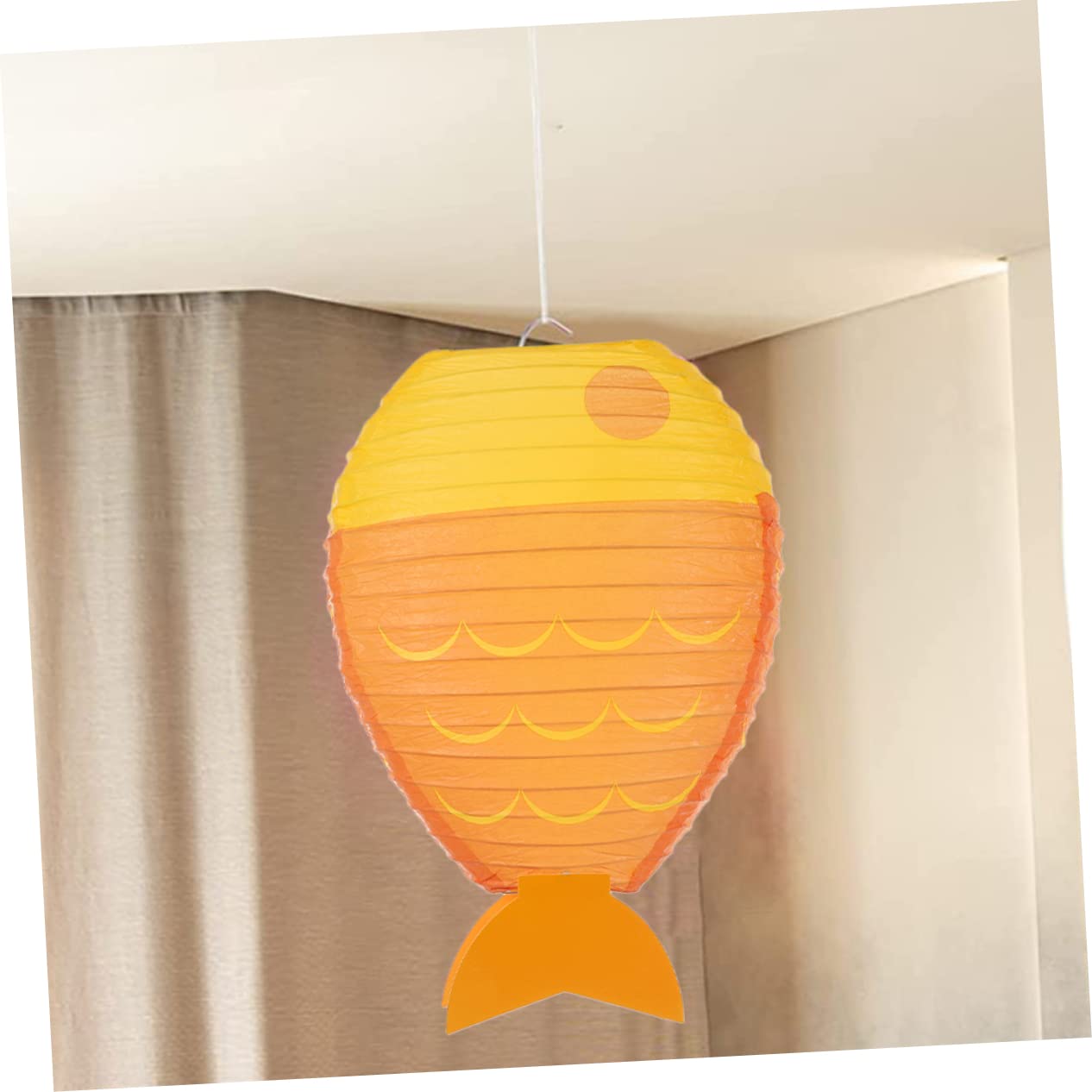 DOITOOL Dekorative Fischförmige Papierlaternen mit Praktischem Design und Attraktivem Aussehen 6 Stück aus Wiederverwendbarem Papier für Party und Wohnzimmerschmuck