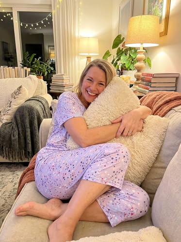 Image of CHUNG Women Cotton Pajama Sets Sleepwear pjs Short Sleeve Shirt Capri Length Crop Pants Cute Vivid Print