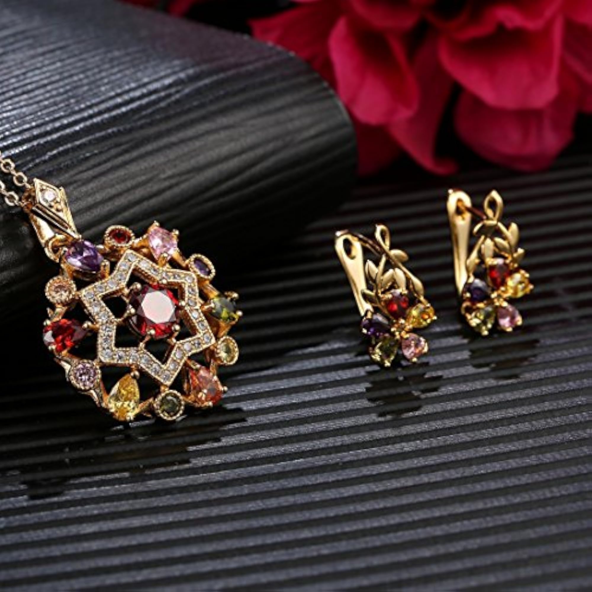 Luxuria Sparkling Colors AAA Swiss Cubic Zirconia Pendant Set