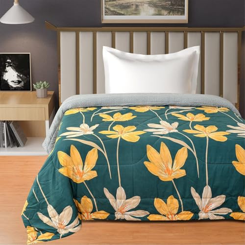 Image of Florida Green & Yellow AC Comforter for Single Bed 200 GSM | Microfiber Quilt Blanket Lightweight Duvet for All Weather - 160x220 cm