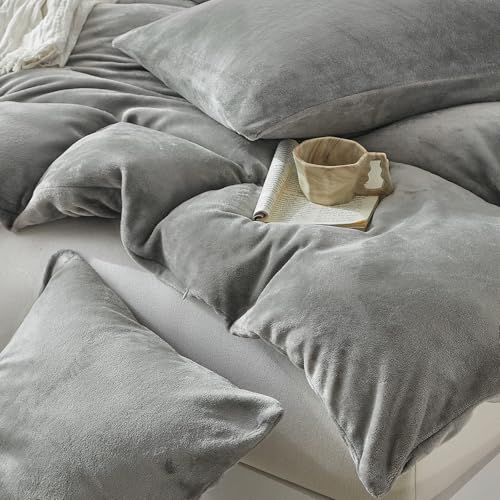 Image of WARMDERN Grey Velvet Duvet Cover Set Oversized King Plus, Luxury Milk Velvet Bedding Duvet Cover with Zipper Closure, 3pcs Ultra Soft Duvet Covers for All Seasons, 128 inch x 120 inch, Grey