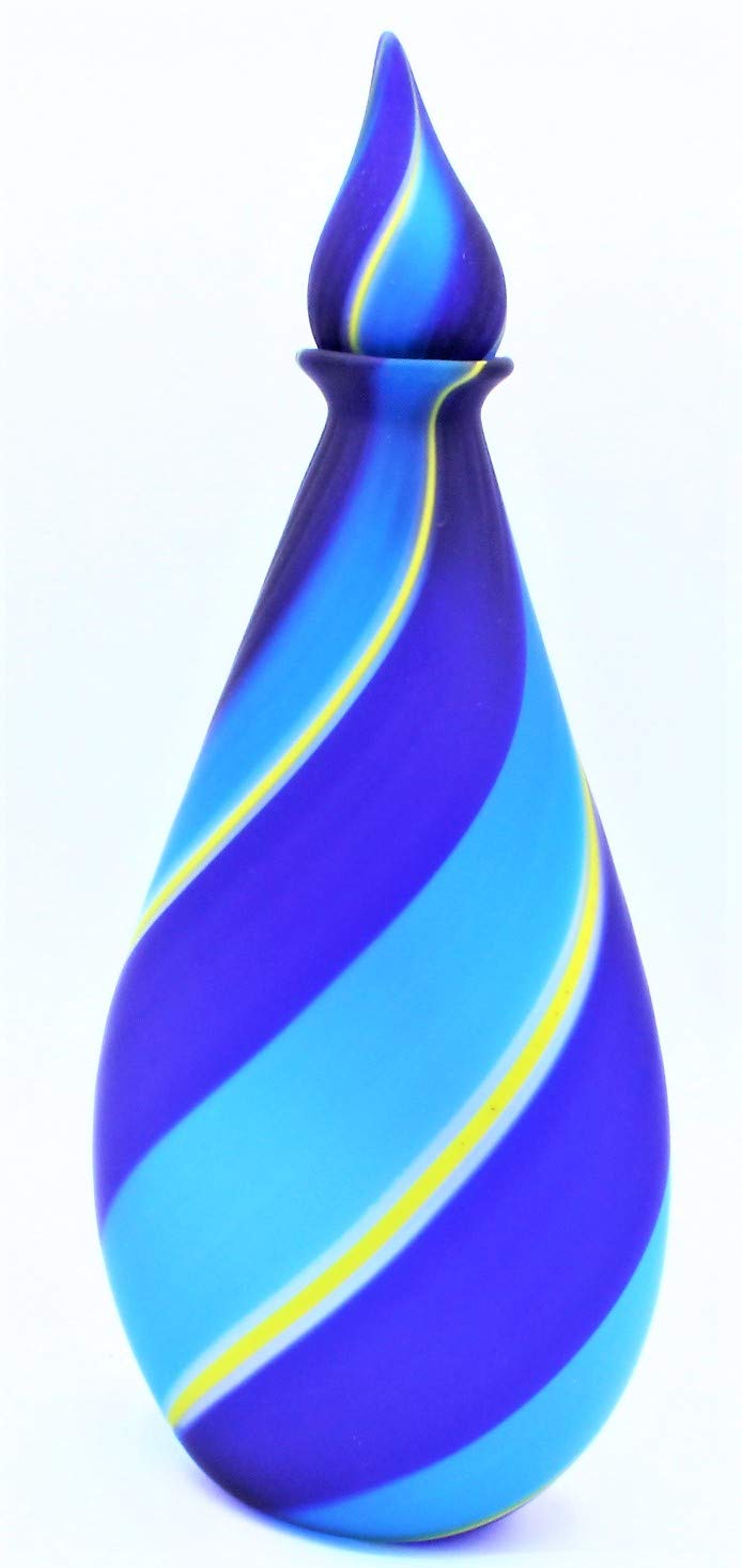 Bouteille en Verre de Murano en Filigrane pour sublimer une déco intérieure vide