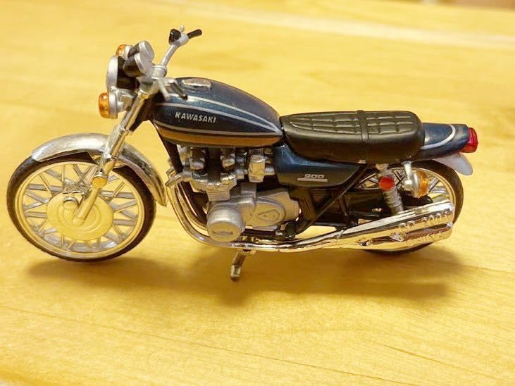 Amazon | 1/24 Z1 Z2 カワサキ ミニカー バイク オートバイ ZⅠ ZⅡ