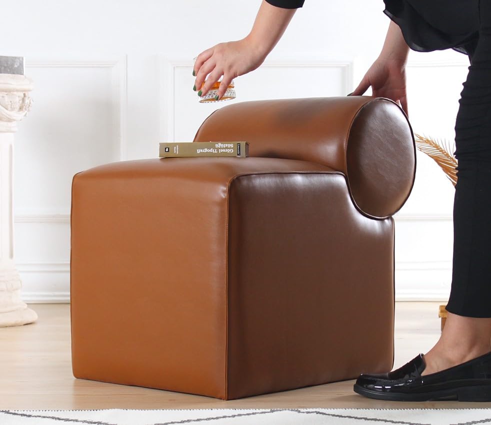 Pouf marron en cuir synthétique de 45x56x60 cm avec mousse orthopédique