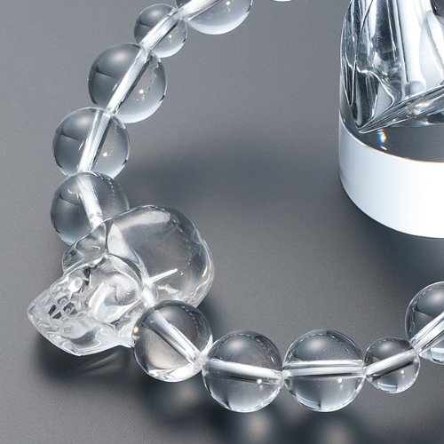 天然石彫り水晶ドクロ（スカル）12mm玉のブレス