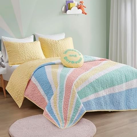 Urban Habitat Kids Vibrant Quilt Set Cover