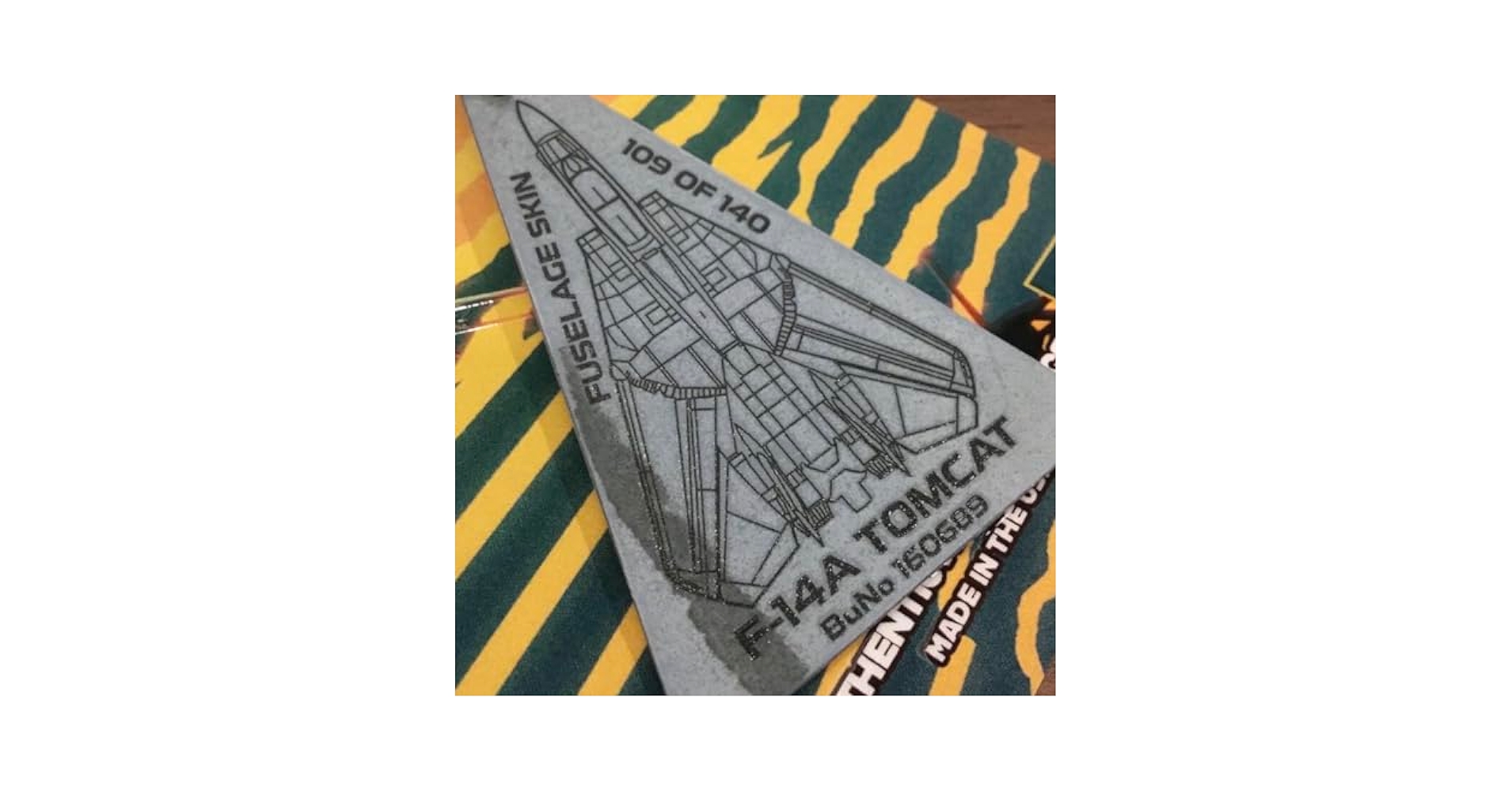 Amazon.co.jp: F-14 戦闘機フライトタグ キーホルダー アメリカ
