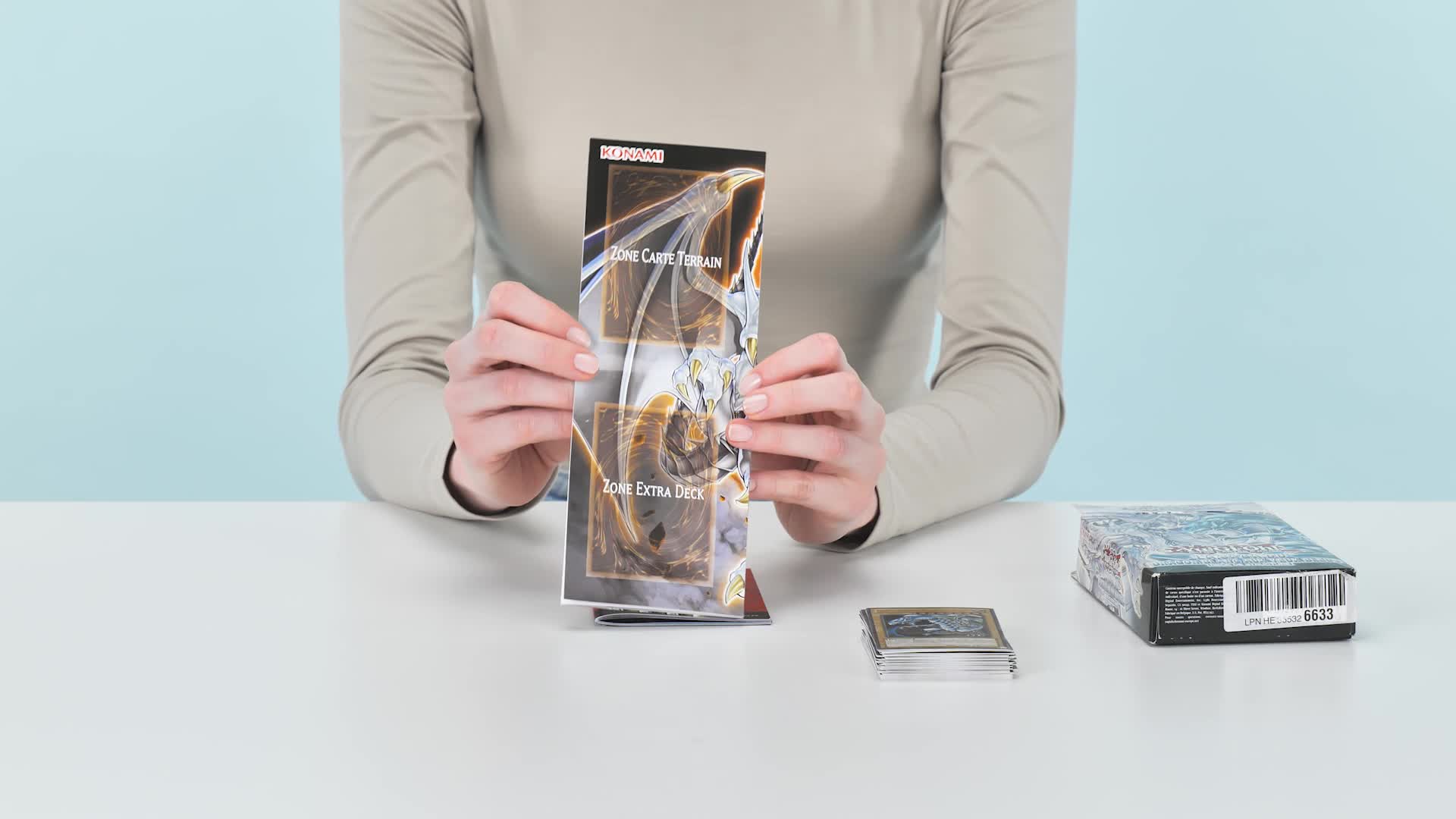 Yu Gi Oh! - Deck de Structure de 41 Cartes La Saga du Dragon Blanc aux Yeux  Bleus
