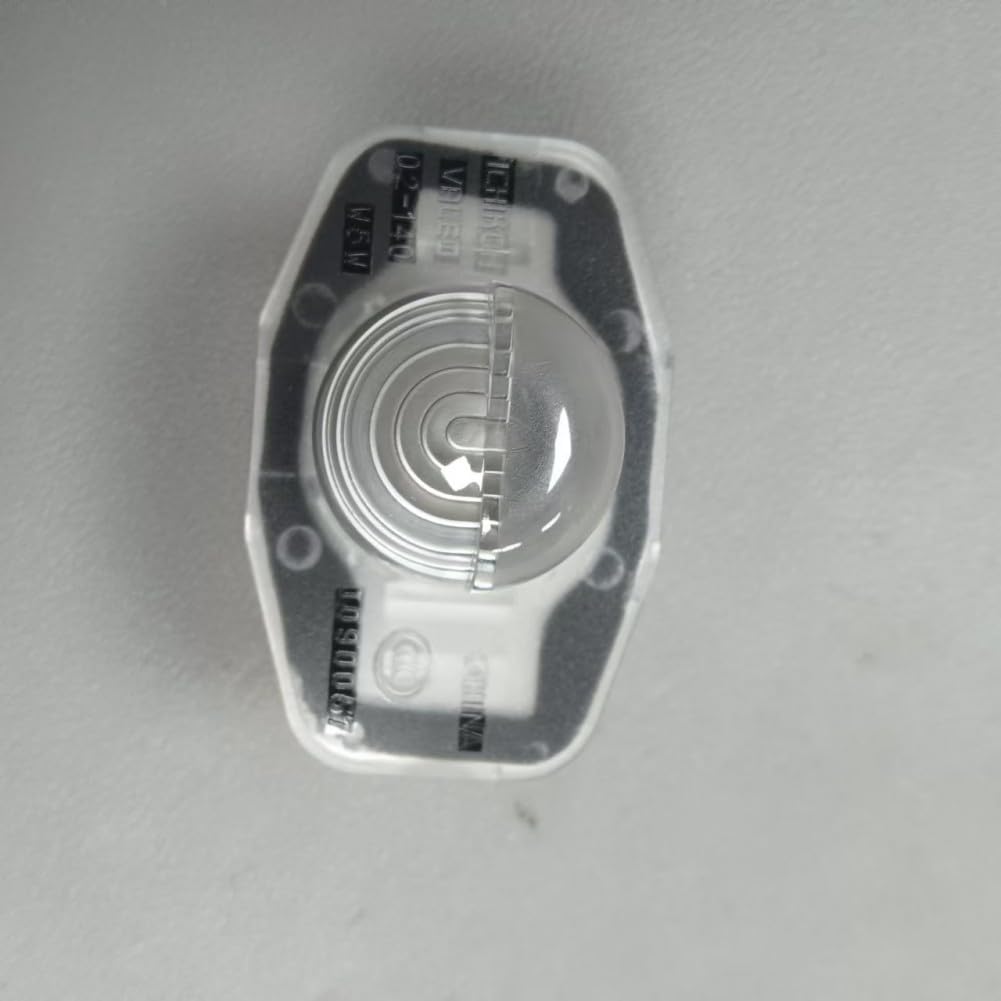 Rear License Plate Light Assembly 81270-02140 8127002140