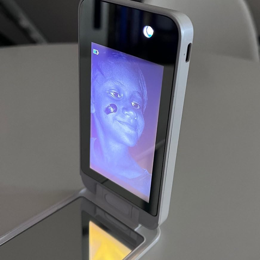 Bluestone Sunshield Sun Smart UV Makeup Mirror - Makeup Vanity Mirror, Ideal for Travel with Advanced Sun Protection Detection, USB Charging, Backup Power - Image 7