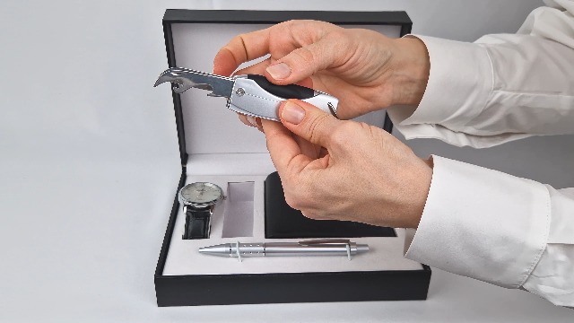 COFANETTO SET REGALO ELEGANTE PER UOMO OROLOGIO PORTAFOGLIO PENNA PORTACHIAVI