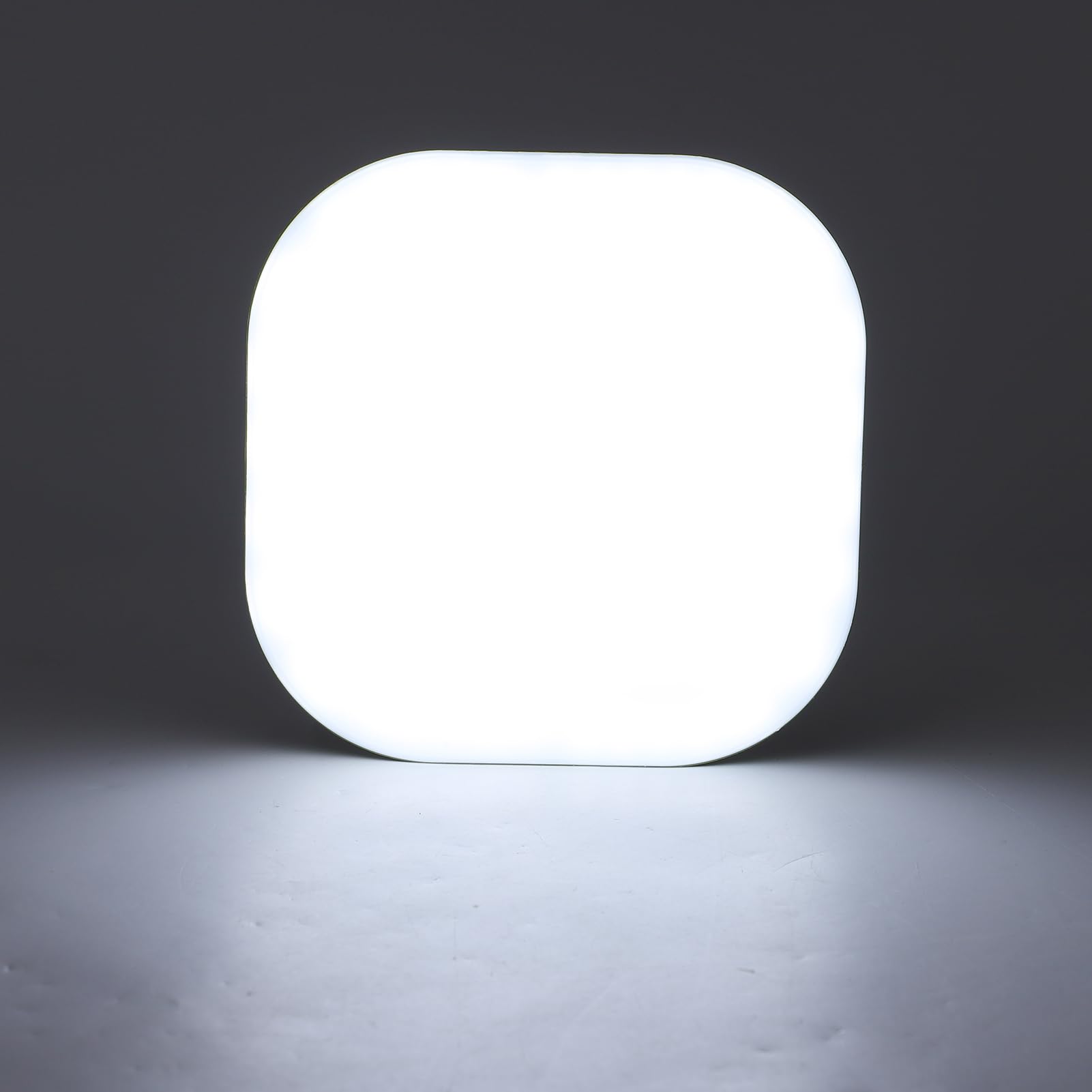 CHICIRIS Linterna de camping, lámpara de tienda de campaña recargable LED impermeable con brillo de 1800 lm, función de banco de energía para senderismo, actividades al aire