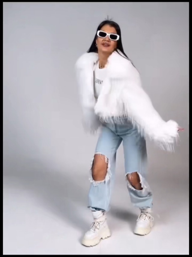 NATRUNSOO Black Faux Fur Jackets for Women Dressy Lightweight 2024