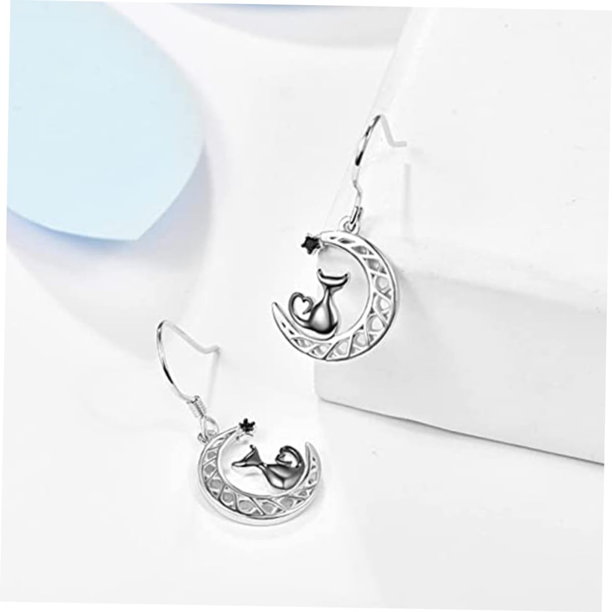ifundom Orecchini Pendenti a Forma di Gatto e Mezzaluna per Donna, Gioielli Neri Design Elegante, Accessorio Regalo per Amanti dei Gatti e Uso Quotidiano