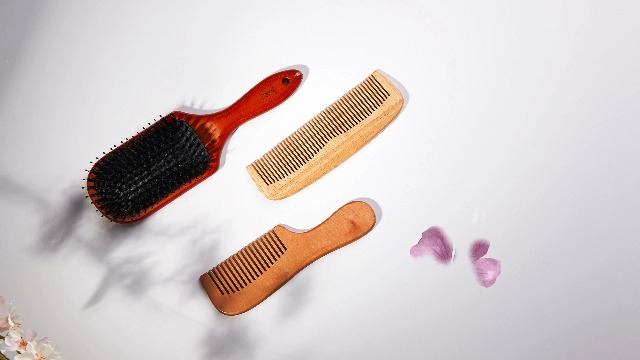 Mibella Haarbürsten Set – 2 Stück Mit Metallstiften & Luftkissen, Für Alle Haartypen