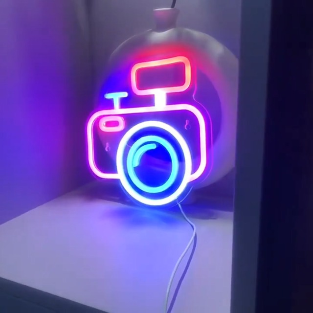 Image of LED Camera Neon Sign, USB Powered Night Light, 3D Wall Art Decor Lamp for Game Room, Bedroom, Living Room, Party - Kids, Girls, Boys