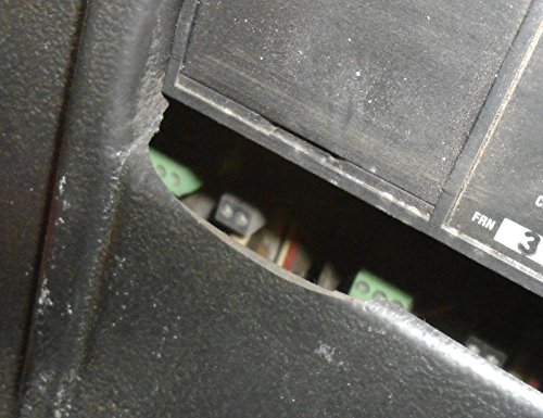 Close-up of damaged plastic edge on SMC Plus controller