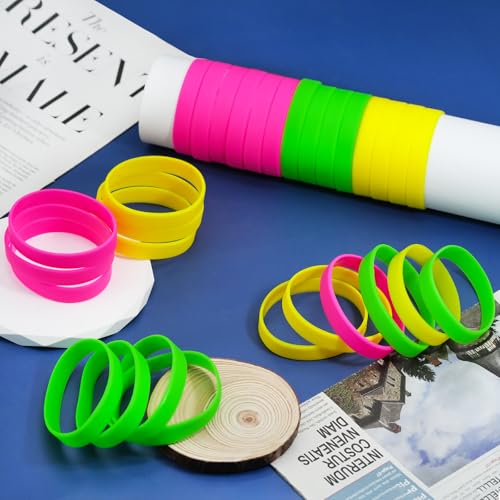Ronglry 30pcs Neon Bracelets 80s Silicone Friendship Bracelet Bulk Colorful Silicone Wristbands Stretch Neon Bracelets for Glow Party Halloween Costume Accessories 80s Jewelry for Women Men2