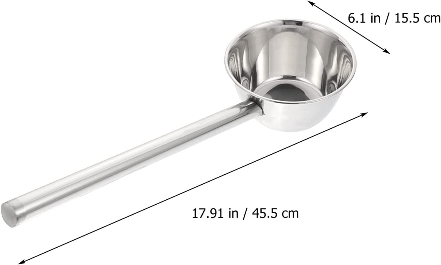Louche à eau en acier inoxydable : grande louche à long manche for l'alimentation du bétail.