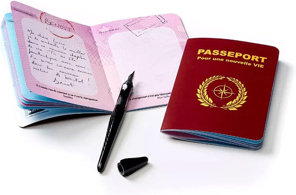 Livre D'or Retraite / Départ Collègue - Design Passeport, Pages Personnalisables - Cadeau Original Pour Un Nouveau Départ