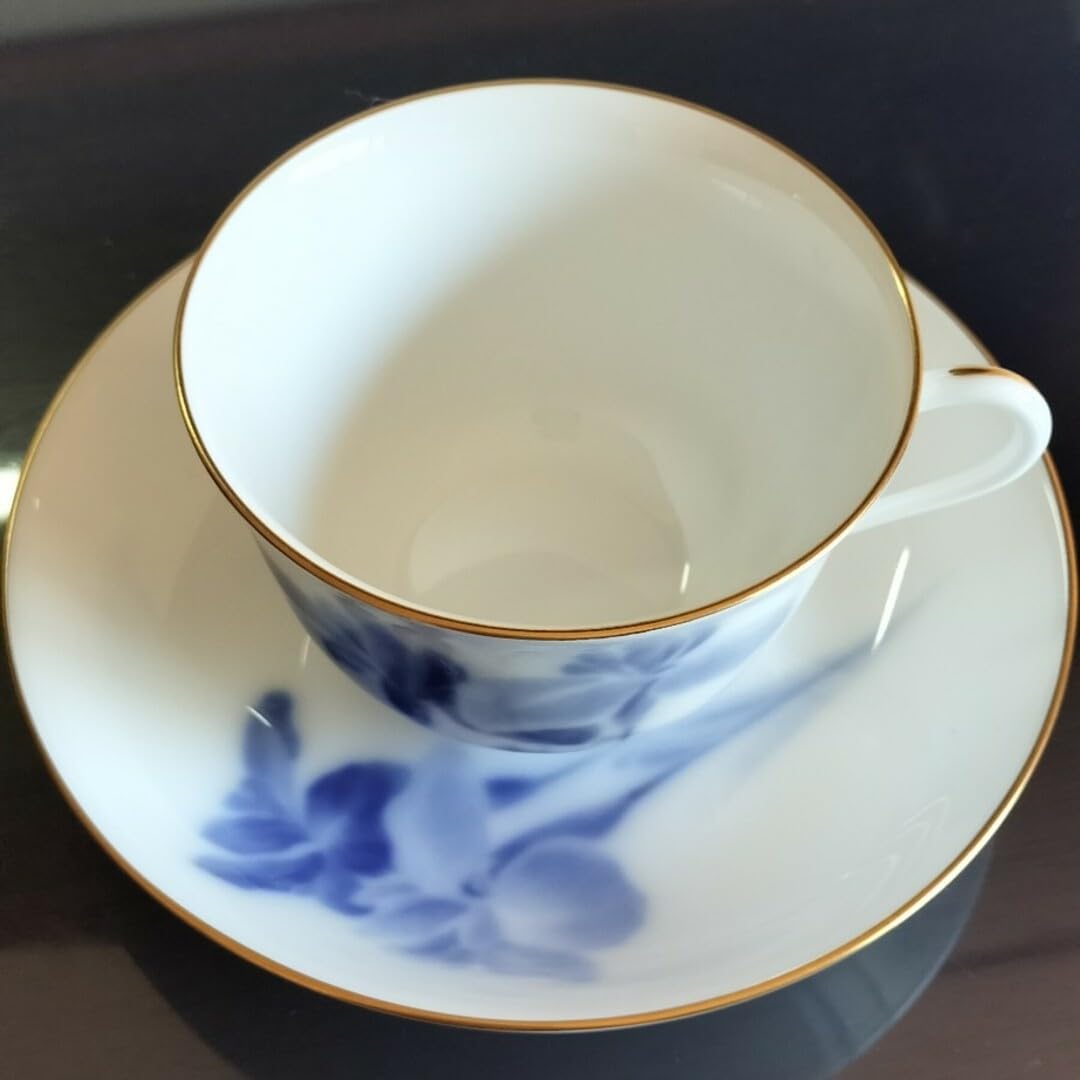 Amazon | 大倉陶園 カップ＆ソーサー 菖蒲 2客 岡染めブルーアイリス 