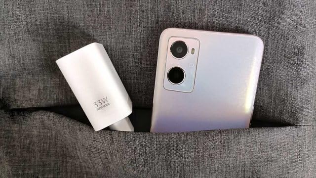 Image of Original 33W Adapter for Oppo A58 |A77S |A57e | A57s |Reno 8 4G | Reno 8 Z | A77 4G |A97 |Reno 8 lite |K10 5G | Fast Charging (Only Adapter)