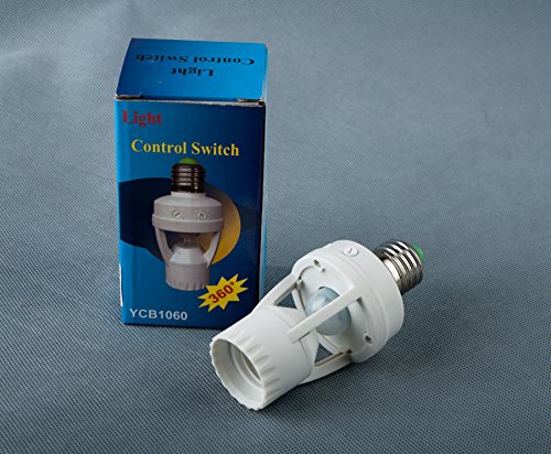 Summitlink Motion Sensing Light Socket #TOP1