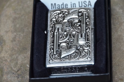 Encendedor Zippo 2001654 Emblema Revolver miniatura 2