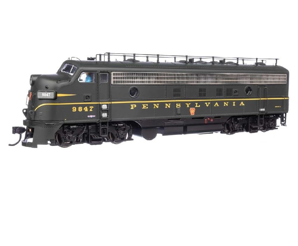 Walthers Mainline 920-49543 HO Scale EMD FP7 Standard DC - Pennsylvania Railroad #9847A (Brunswick Green w/Keystone Unit Numbers)