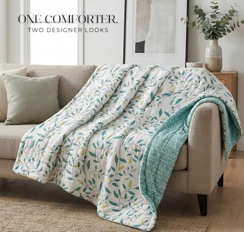 Image of VAS COLLECTIONS Cloud Cotton Reversible AC Comforter for Double Bed | Super Soft 220 GSM Quilt /Duvet /Dohar | Lightweight All-Season Comforter | 88 x 90 Inches (1 Piece) (Cream, Green)