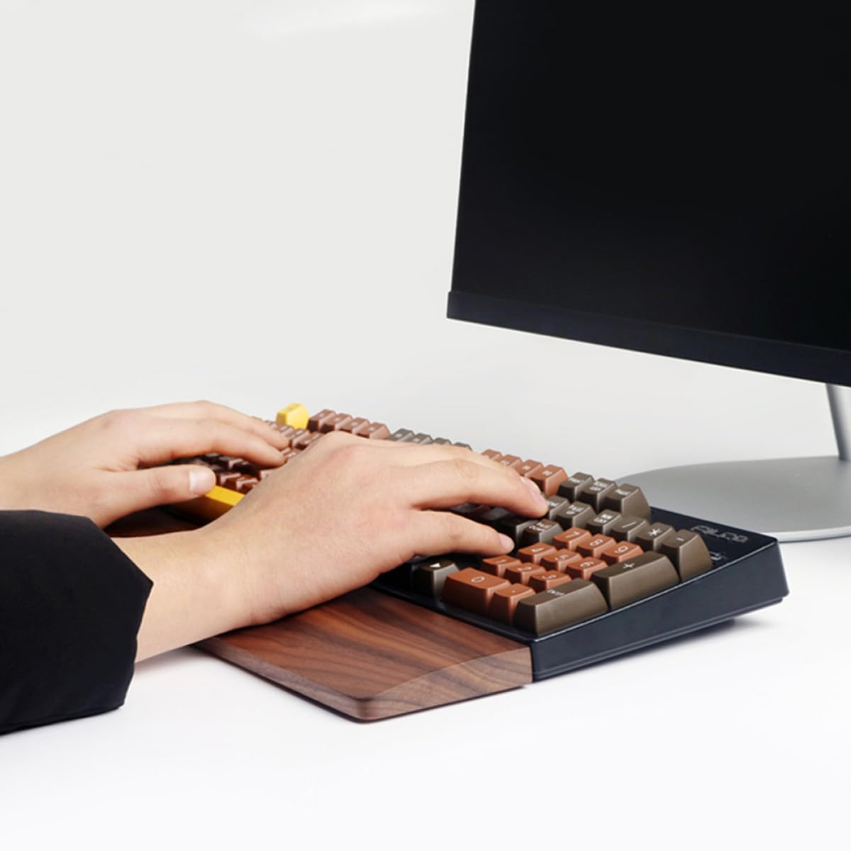 VANZACK Handgelenkauflage mit Natürlicher Holzstruktur für Tastatur 300x80mm aus Walnussholz und Ergonomischem Design zur Schmerzlinderung Beim Tippen im Büro