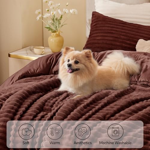 Image of BEDELITE Fleece King Comforter Set -Super Soft & Warm Fluffy Hot Chotolate Bedding, Luxury Fuzzy Heavy Bed Set for All Season with 2 Pillow Cases