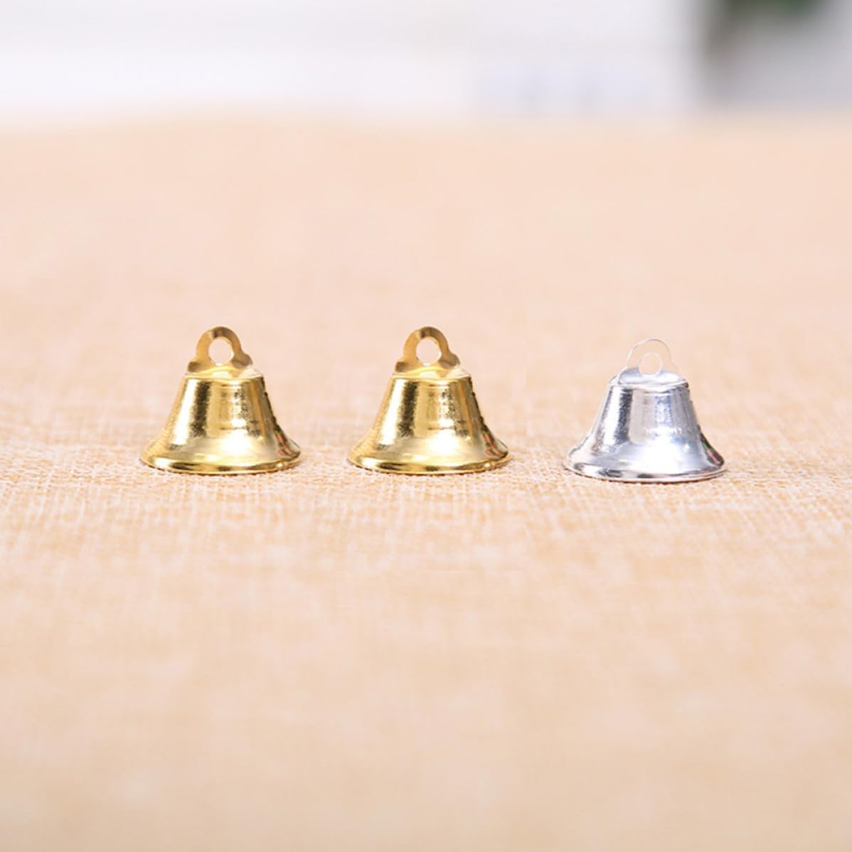 10pcs Christmas Bells Xmas 2.1cm Metal Jingle Bells for Crafts