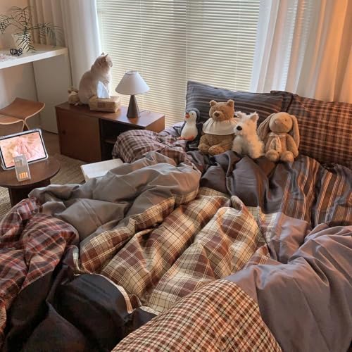 Image of Nayoroom Plaid Duvet Cover Queen Size Vintage Brown Patchwork Checkered Duvet Cover Dorm Bedding Set 3 Pieces Soft Lightweight Washed Microfiber Farmhouse Bedding Set Gifts for Women Men