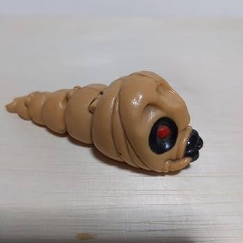 Amazon.co.jp: 超珍かわいいモスラの幼虫！！ エッ？グッ Takara 88