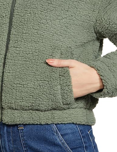 Image of Qube By Fort Collins Women's Women's Crop Fur Jacket - Trendy Winter Wear for a Chic Look