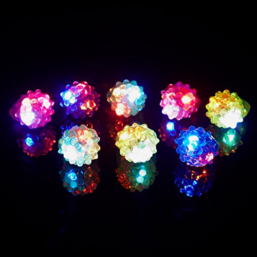 光る指輪 おもちゃ ピカピカ クリスマス ハロウィン パーティー に大活躍 いちご