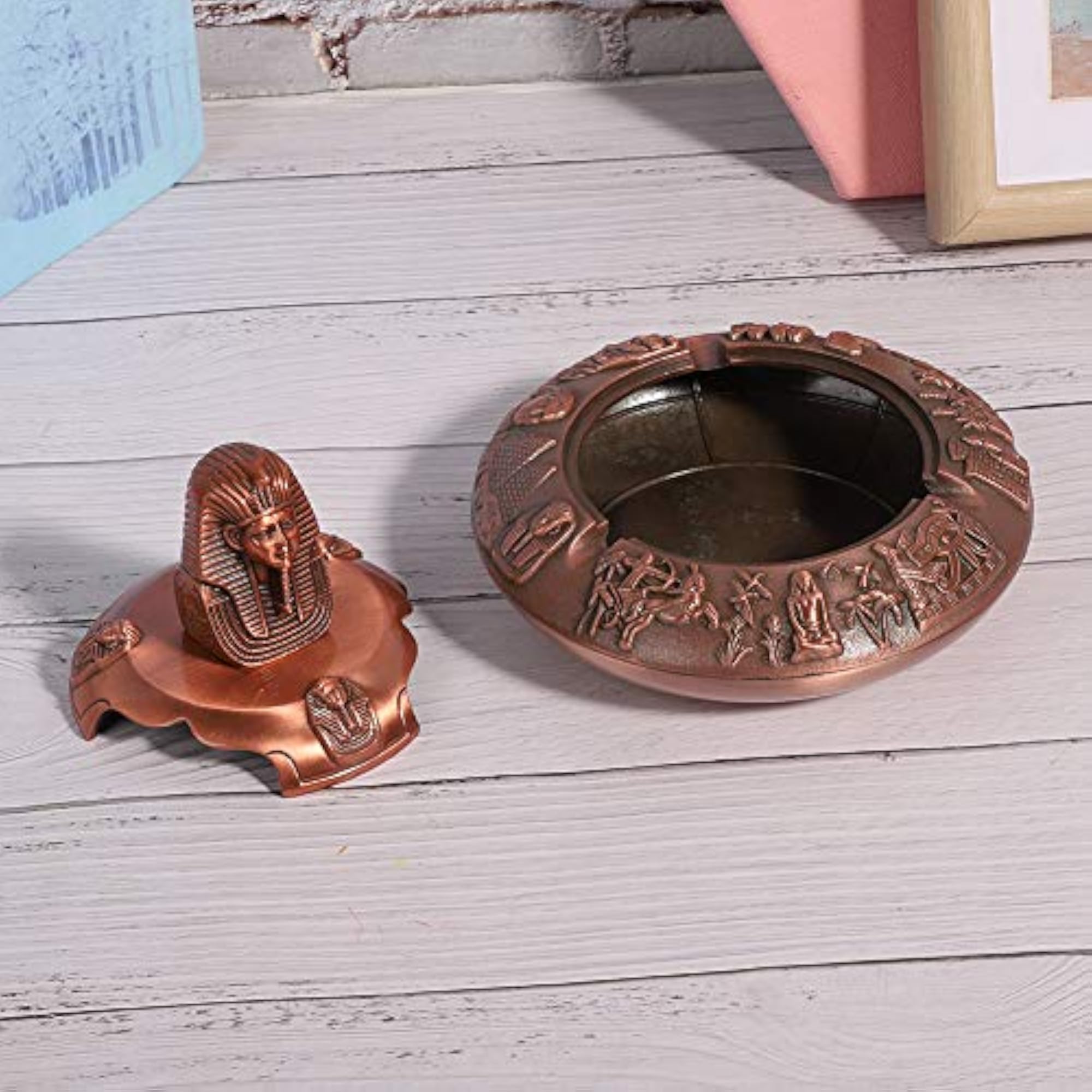 Zinc Alloy Office Ornaments Ashtray