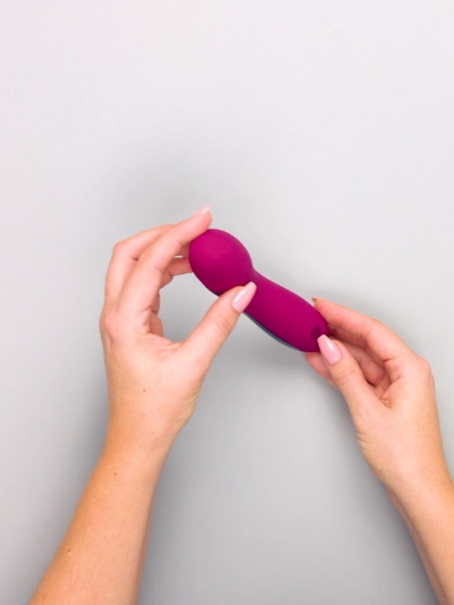 Lovehoney Pink Mantric Rechargeable Realistic Vibrator - Silicone
