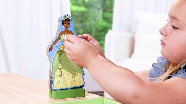 Amazon.com: Melissa & Doug Disney Princess Tiana Magnetic Dress-Up Wooden  Doll Pretend Play Set (30+ pcs)