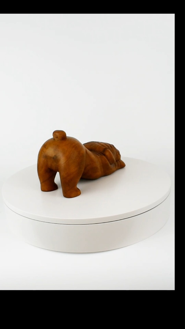 Estatua Decorativa Bulldog en Madera Tallada a Mano miniatura 7