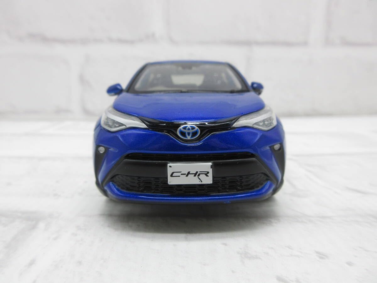 Amazon | ミニカー 1/30 ミニカー C-HR CHR 後期 ネビュラブルー