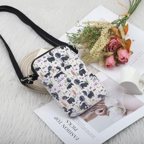 PWHAOO Skunk Lover Gift Skunk Design Crossbody Bag Skunk Fan Travel Bag Skunk Merch3