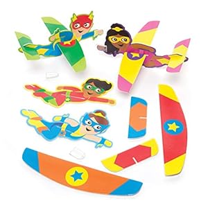 Baker Ross AW712 Glijder”Superhelden” (8 stuks) – vliegerspeelgoed, perfect als kleine partyverrassing of cadeau voor kinderen,gesorteerd