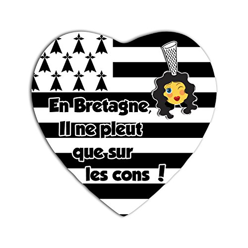 YONACREA - MAGNET COEUR - En Bretagne, il ne pleut que sur les cons ! Cover